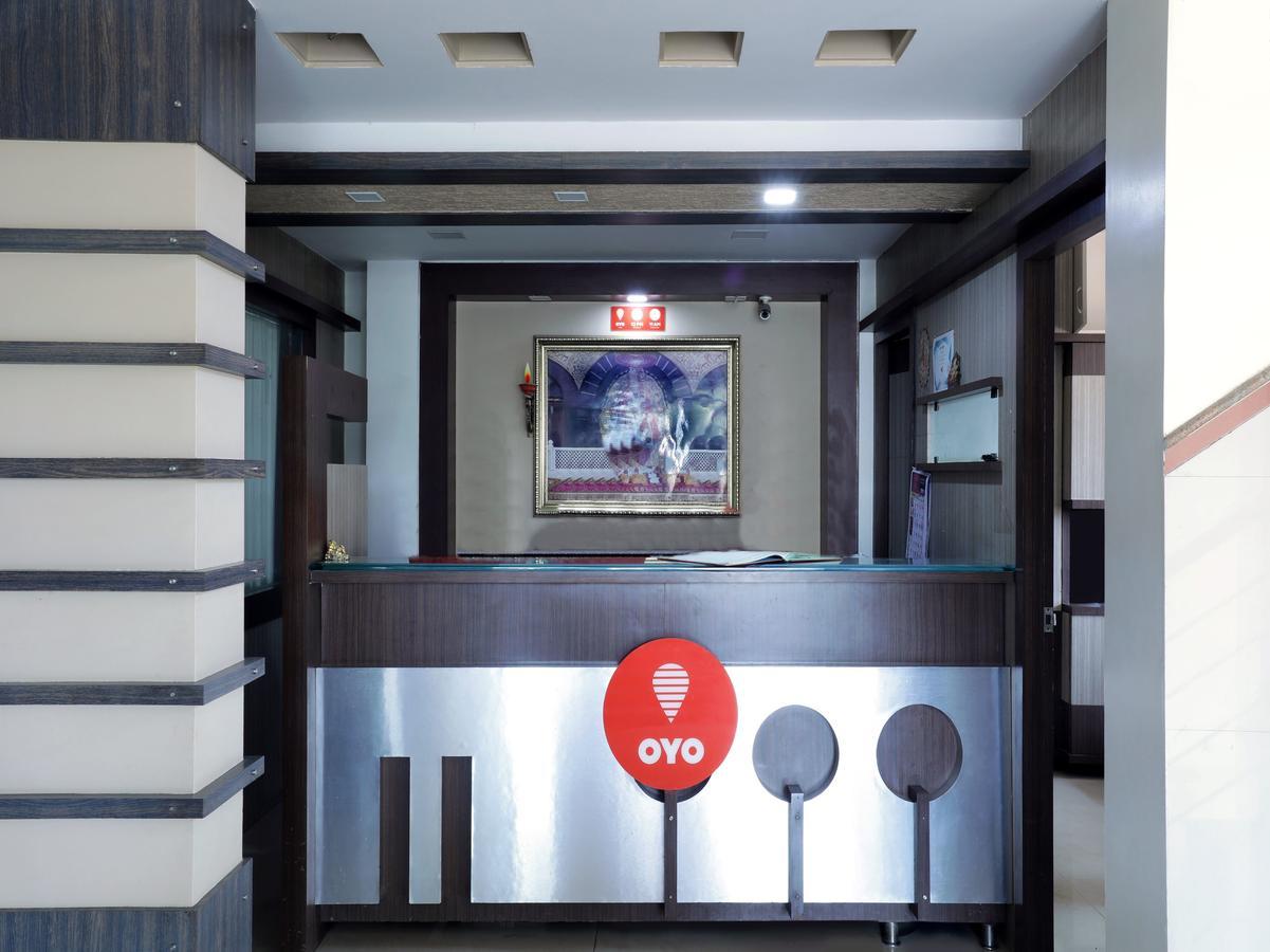 Oyo 4198 Hotel Shri Sai Murli Shirdi Exterior foto